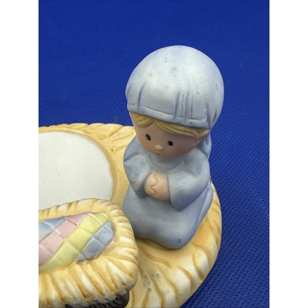 VTG 1985 WNS Nativity Scene Figurine Mary, Joseph & Baby Jesus Candle Holder‎